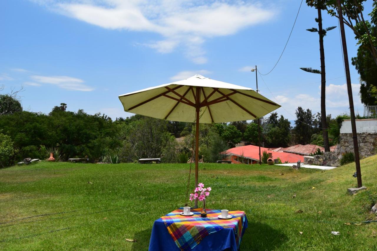 Hotel Chapala Country Exterior photo