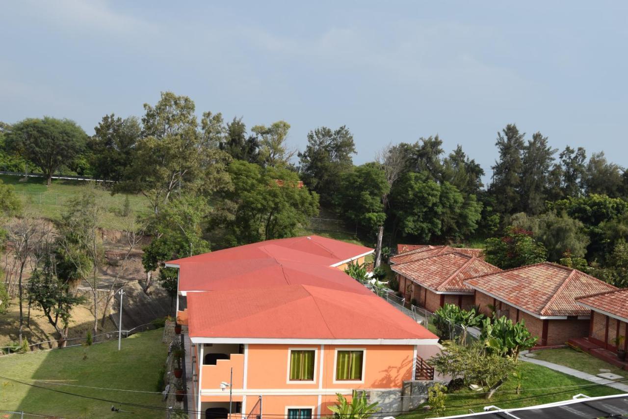 Hotel Chapala Country Exterior photo